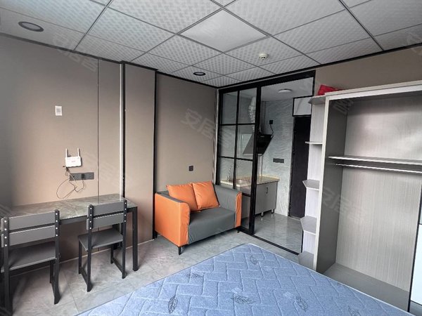 金华浦江县西山森林公园月泉西路四区月泉西路280号怡家公寓！家具齐全拎包入住！免费停车出租房源真实图片