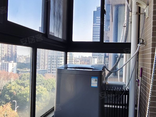 金华婺城城北婺商公寓市中心繁华地段近公园，学校，商场购物便利，小区环境好拎包入住出租房源真实图片