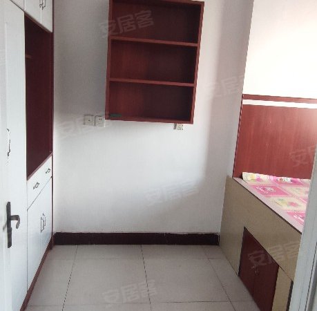 烟台栖霞栖霞城区福来花园福莱花园 3室1厅1卫出租房源真实图片