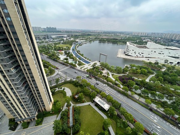 杭州临平临平理想银泰城(商住楼)可月付无中介,临平地铁口精装公寓