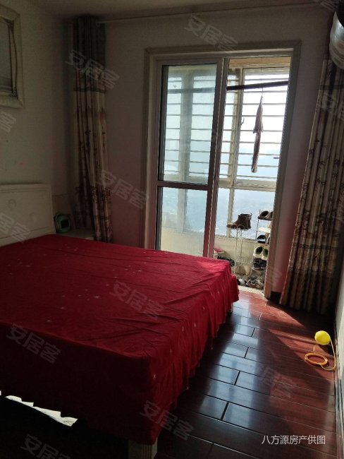 耀邦公馆三室落地阳台精装价格