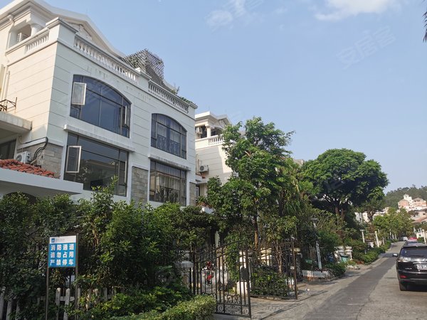 广州番禺华南碧桂园华南碧桂园翠山蓝天(别墅)华南碧桂园 南向单边位