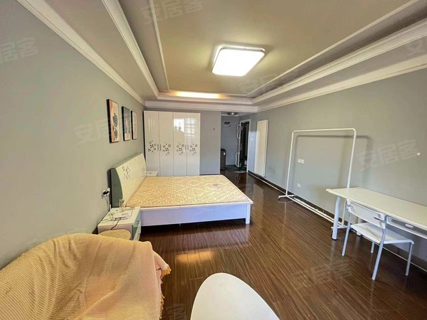 郑州金水花园路安华大厦关虎屯 地铁口 整租 月付可短租 无杂费 能