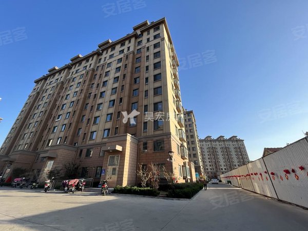 莱阳奇泉梨花村北三路 万科城市之光旁 精装二室 梨花村 家电家具齐全