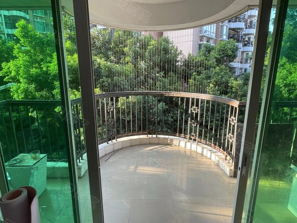 深圳龙岗横岗隆盛花园四联 横岗双地铁口 隆盛花园两房两厅 采光好