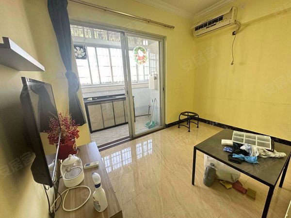 广州越秀五羊新城五羊新城雍景台五羊邨 精装带大阳台1房1厅 家私家电