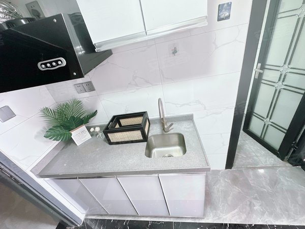 广州天河黄村珠村文华新大街自建房东圃珠村 黄村地铁 brt公交站 路边