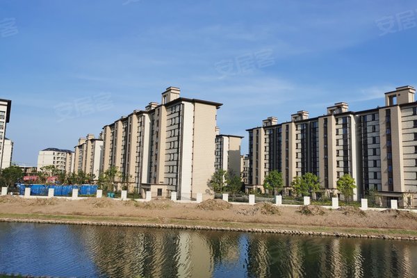 保利铃兰公馆公寓住宅