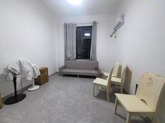 醴陵太一商城醴陵市区建辰大院附近 电梯单身公寓 12月7日上新 交通便利！出租房源真实图片