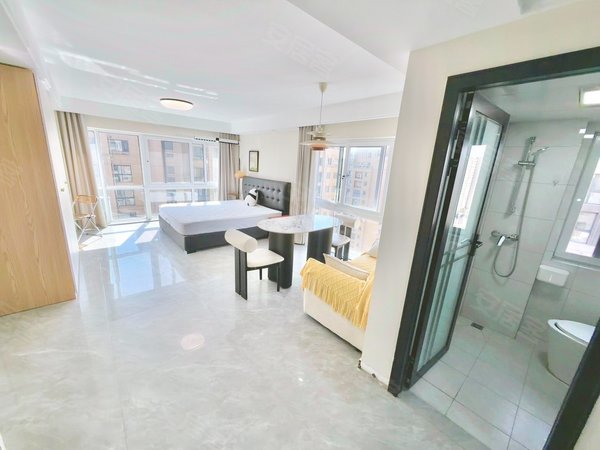 徐州云龙万达广场云龙华府(商住楼)自己的房子 云龙万达广场 云龙华府 绿地城市广场 月付出租房源真实图片