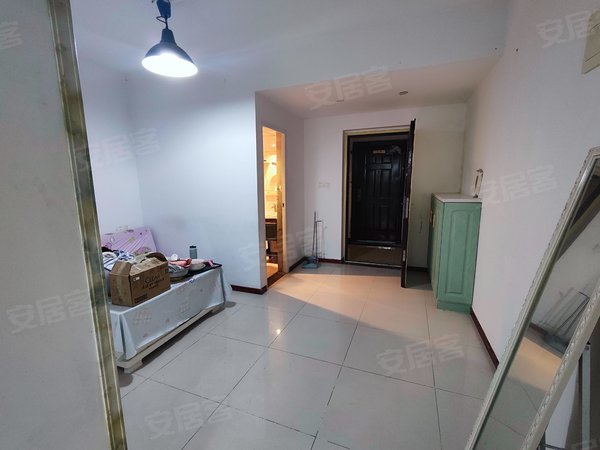 重庆沙坪坝大学城熙街熙都会川美门口,民用水电气!