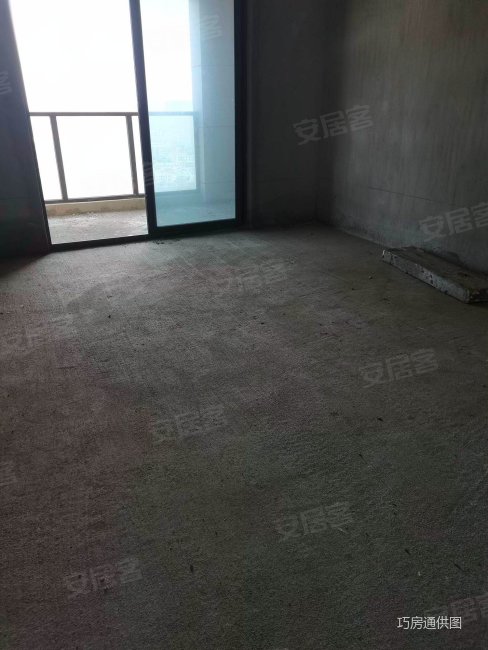 星洲国际 高楼层视野好 楼龄新 刚需小三居 医疗配套成熟