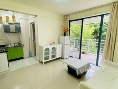 桂林象山中山南路华润万象城 青禾美邦附近 鸣翠新城1房1厅家电家具齐全 3楼出租房源真实图片