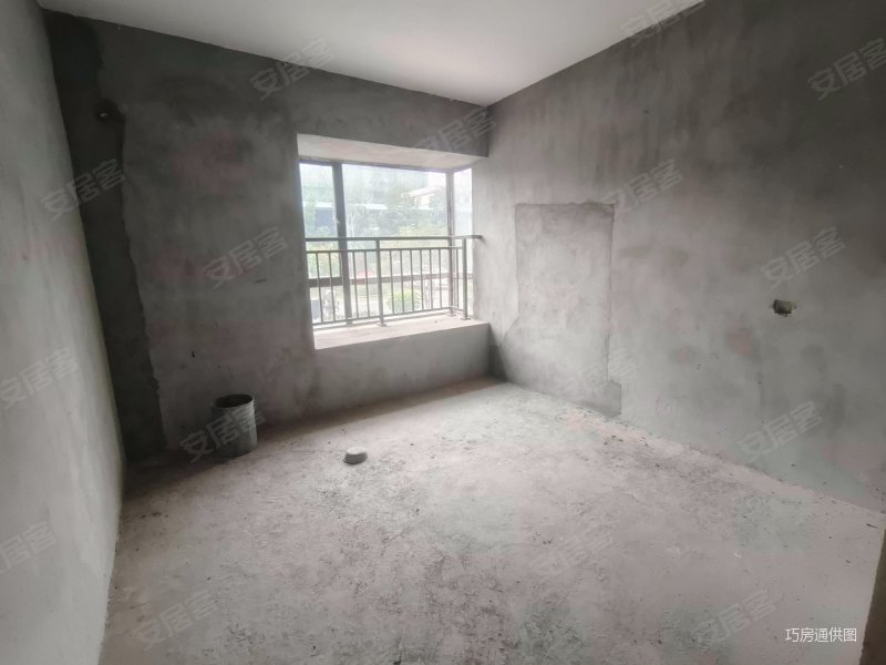 近地铁 双卫生间 大两居 交通便捷 带电梯 产权清晰,中鼎珑园二手房