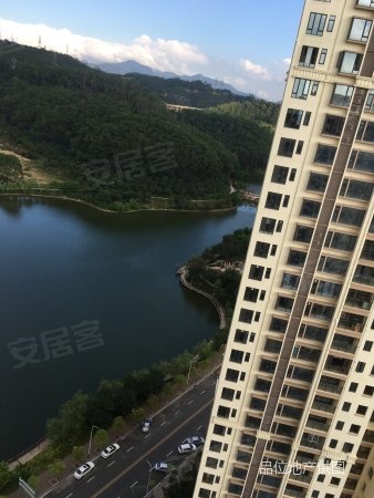 三正瑞士半山 繁华地段 品质小区 配套完善