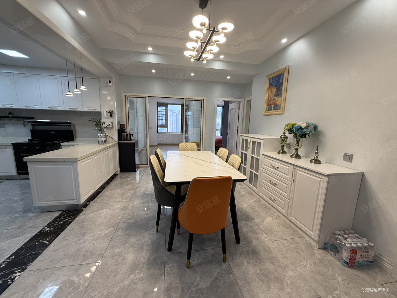 御学府小区4室2厅2卫144㎡东南128.8万