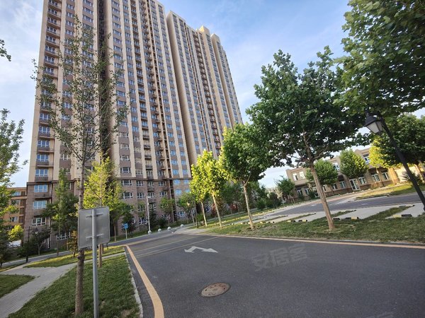 北京朝阳豆各庄丽景嘉苑黑庄户 豆各庄 丽景嘉苑精装3居 地砖 随时