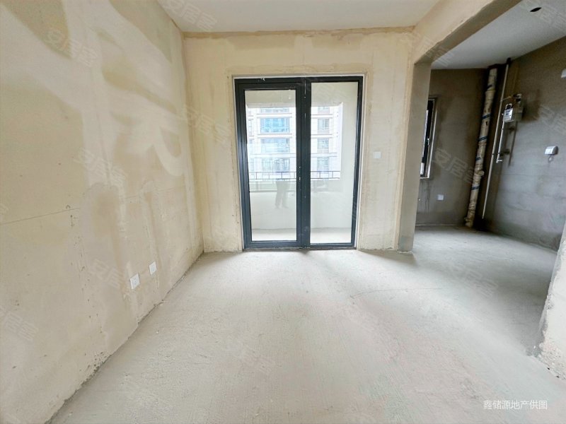 融创影都壹号(宸悦)二手房,240万,3室2厅,2卫,145平米-青岛安居客