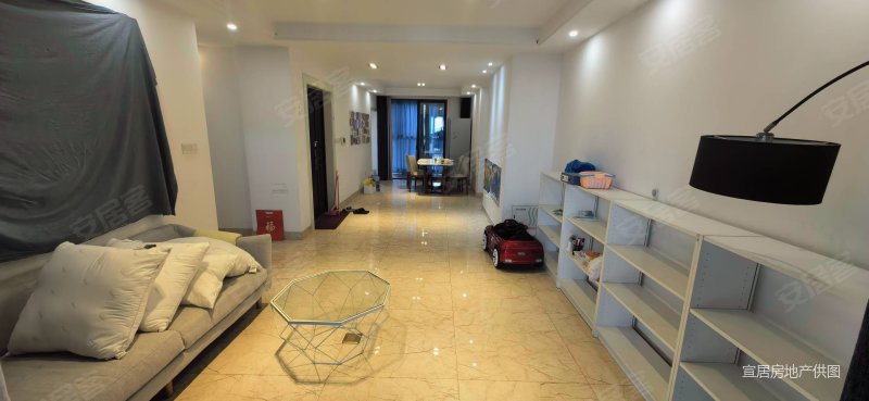 龙山众安山水苑3室精装送品牌家具家电户型方正配套齐全