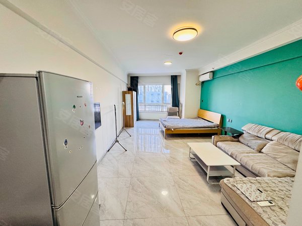 大连开发区万达广场万达广场(金州)万达广场 精装修一室大户型可押一付一家具家电齐全近比优特超市出租房源真实图片