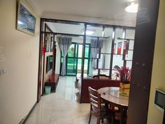 蚌埠蚌山新城区全屋实木家具 客厅有柜机 精装两房 拎包入住出租房源真实图片