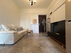 重庆南岸四公里四公里三号线 精装房 出租 密码看房 可养宠物出租房源真实图片