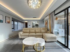 东莞南城宏远房源出租 业主自住标准装修的中间楼层大四房出租房源真实图片