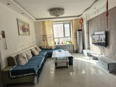 阿拉尔青松路时代城市广场新苑新村多层两室，拎包入住，周边配套齐全，成熟小区，交通便利出租房源真实图片