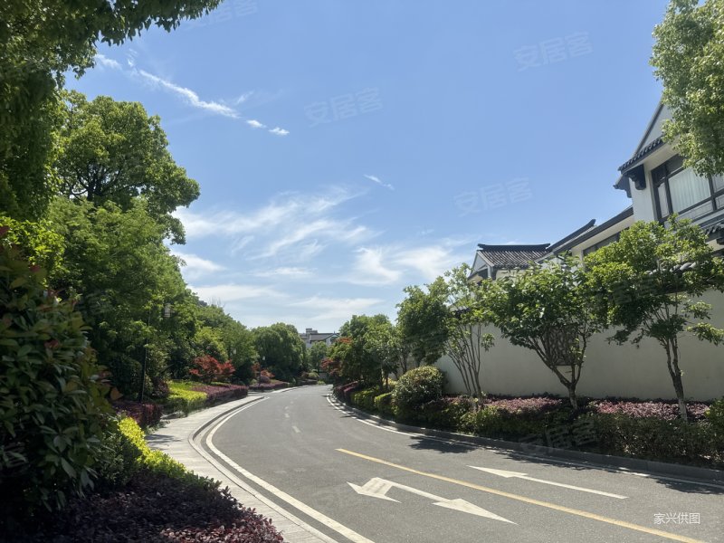 浏河古镇新中式园林别墅环境优雅