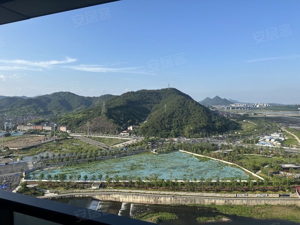 杭州临安临安城区滨湖天地云台苑滨湖新城板块一线景观房!