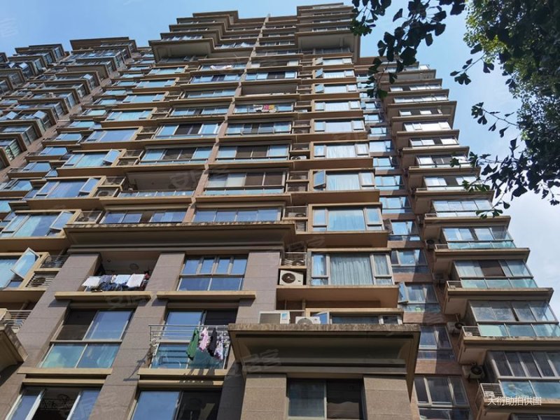 宝地东花园2室2厅1卫100.51㎡南北770万