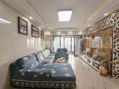 郴州宜章君悦金鹰中心一中附近电梯房，三房中间楼层，家具家电齐全，拎包入住交通便利出租房源真实图片