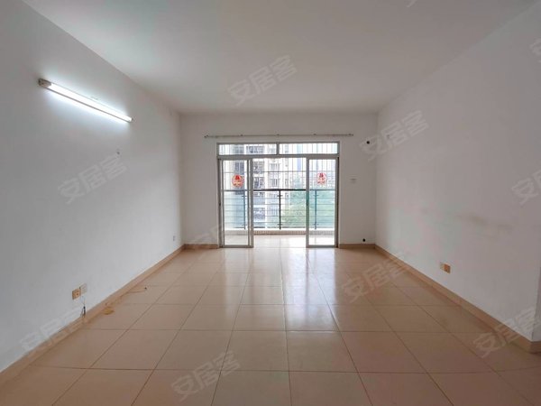 广州黄埔科学城天鹿花园天鹿花园 130平3房厅2卫 房新干净出租房源