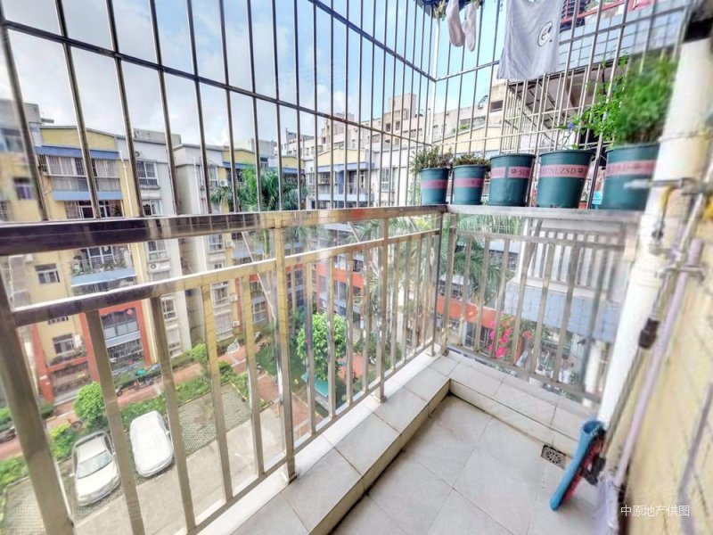 南联地铁站摩尔城旁南北通大三房,满五年业主诚心出售可随时看房,鹏达