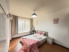 青岛城阳天泰城无钟洁！东方城 和而泰 南卧带空调 可月付包水网物业好停车出租房源真实图片