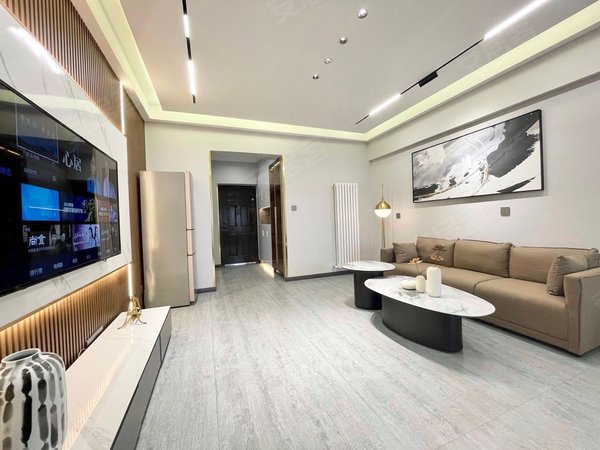 西安新城通化门丹尼尔世纪广场通化门地铁口,西京医院旁边高端1室1厅1