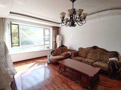 丹东振兴六纬路小学学区新世纪佳园A区139平两室两厅一卫1700出租房源真实图片