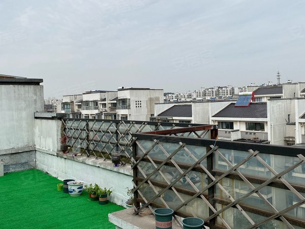 无锡滨湖梅园大箕山家园(南区)大箕山家园(南区) 4室2厅2卫出租房源