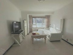 龙山华府，干净清爽2室 ，看房方便，4000元便宜