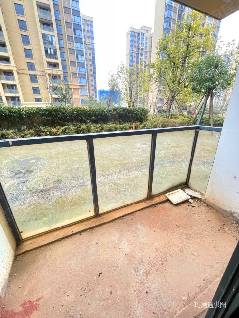 九溪嘉园房产证以下随时过户门头100多平院子可议价