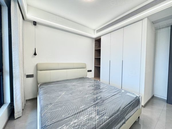 金华东阳横店金光灿烂金光灿烂！背靠南江壹号！镇中心！楼下菜场！配套齐全！出入方便出租房源真实图片