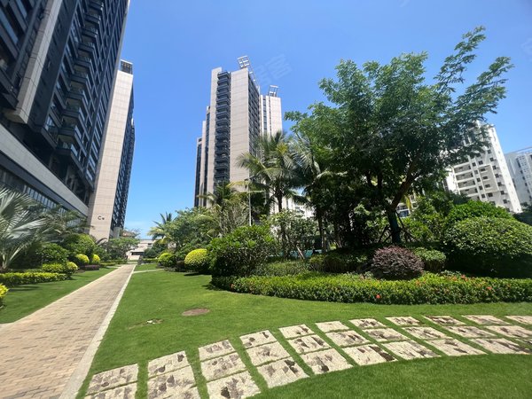 三亚天涯凤凰路北段三亚景园城三亚高档小区(景园城)两房出租!