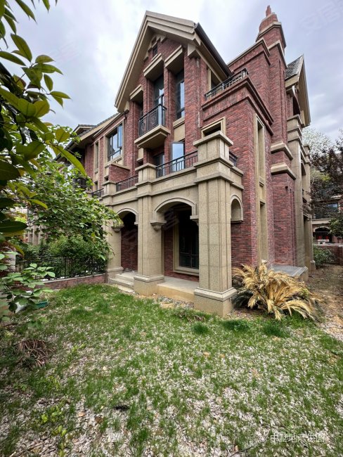 南进门带100多平院子 位置好敞亮欢迎看房,旭辉湖山源著(别墅)二手房