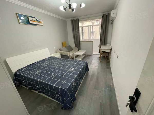 上海长宁北新泾新泾一村绿新小区2号线北新泾地铁0距离 品质小区 可办