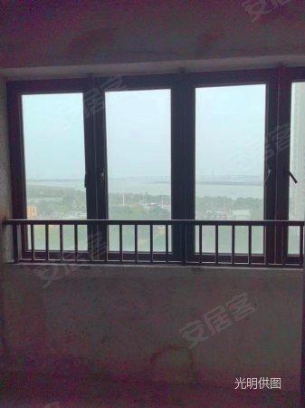 东海湾 门 期 楼层好 次新小区 产权清晰 一线看海,东海湾门第(一期)