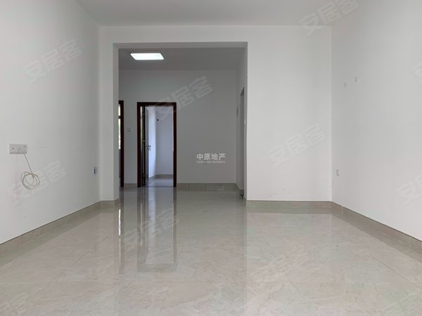 【多图】宝龙苑,水库租房,黄金3楼,南向双阳台,空房新装修,近学校地铁