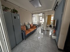 白山浑江银座购物中心精装修~拎包即住~可押一付一出租房源真实图片