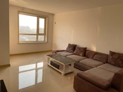 四平铁西九州波尔多小镇 卫校 师院 博达 附近 电梯两室 拎包入住出租房源真实图片