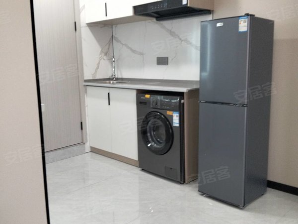 金华浦江县浦江城东中部水晶园区泊居公寓 精装修 设施齐全 拎包入住 双电梯房 价格实惠出租房源真实图片