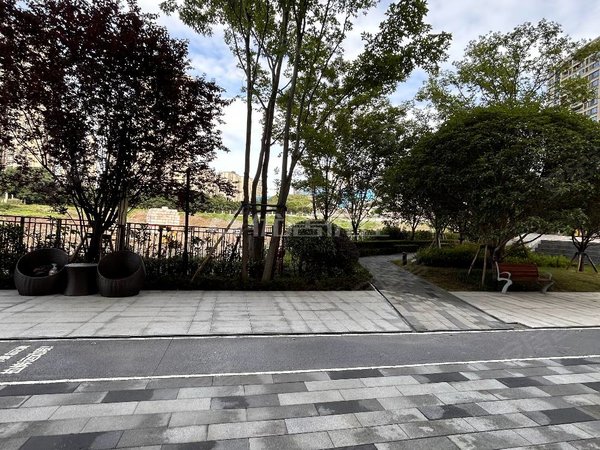 重庆渝北空港新城中交中央公园美麓中央公园一环精装三房双卫 全新